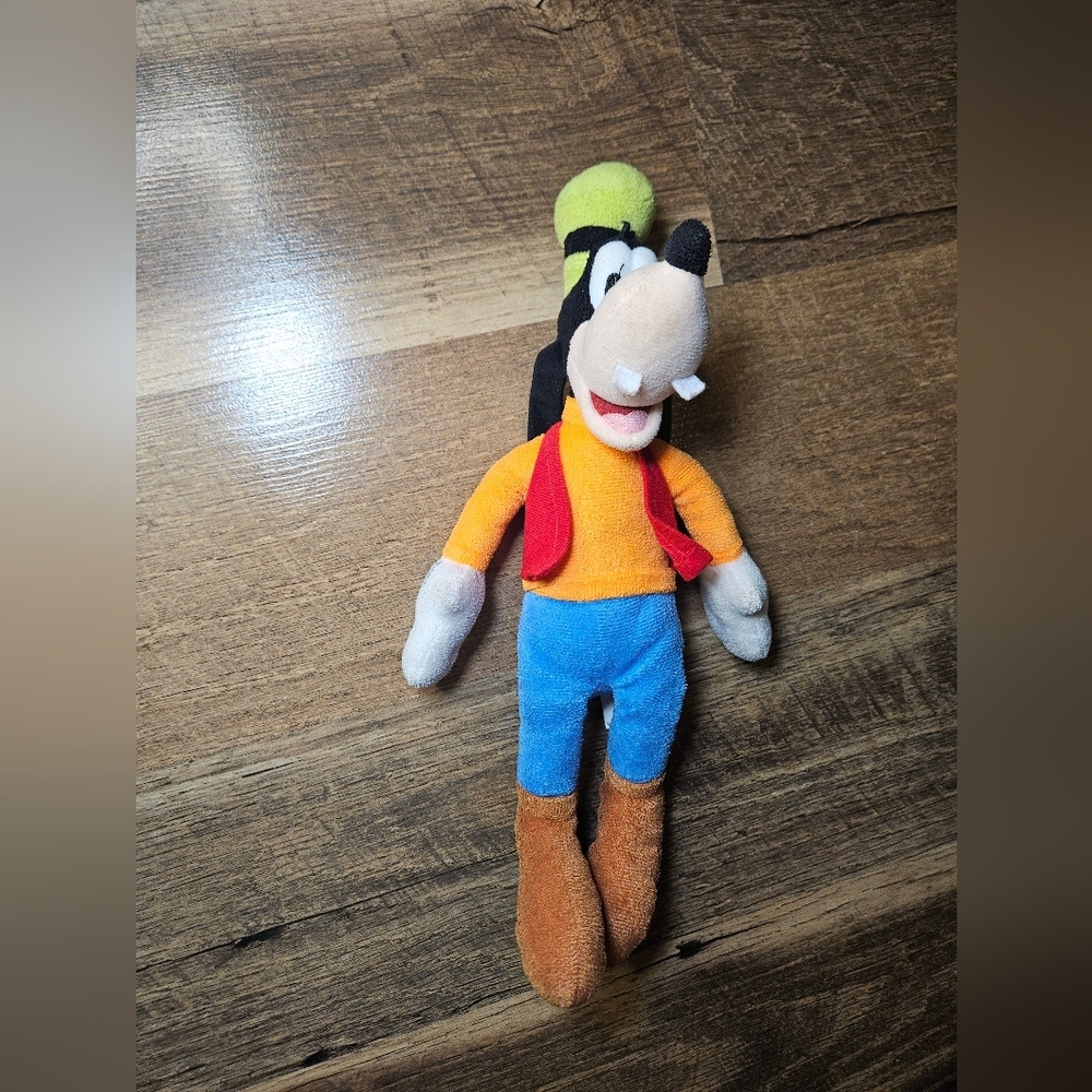 Disney Goofy Plush